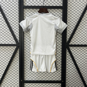Kit Infantil do Real Madrid 2024/25 Home
