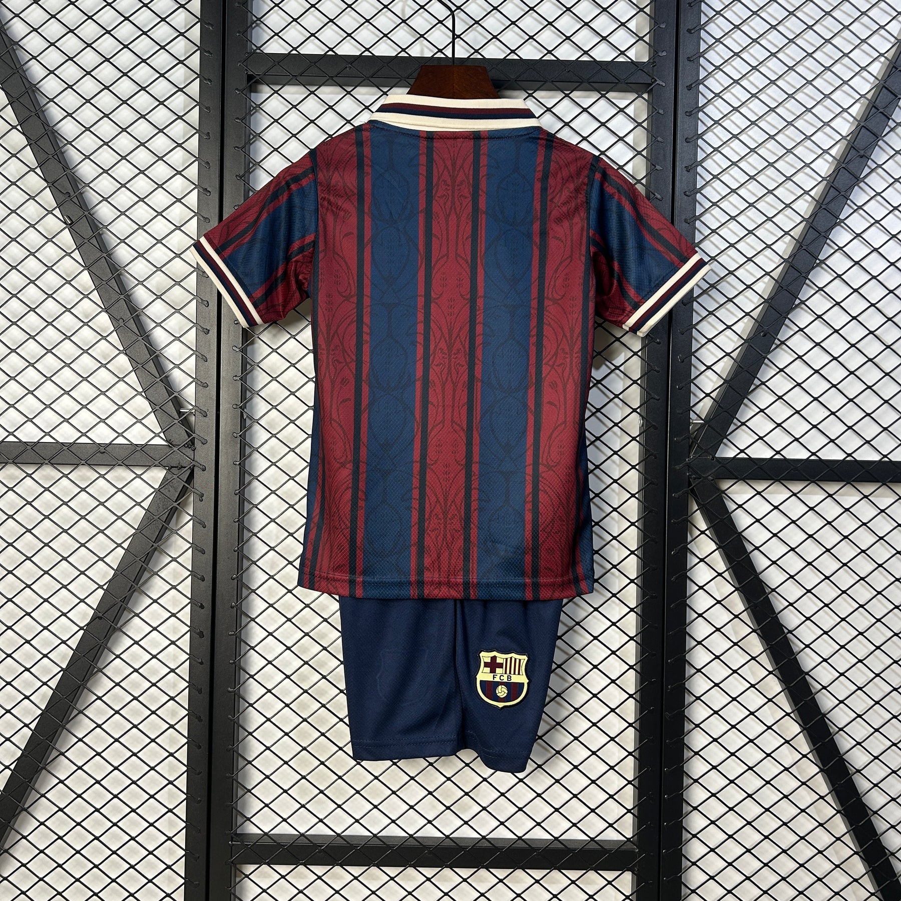 Kit Infantil do Barcelona 2025/26- Edição Especial