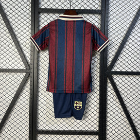 Kit Infantil do Barcelona 2025/26- Edição Especial