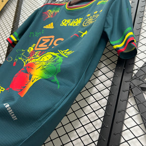 Camisa do Ajax 2025/26 -Bob Marley Edição Especial