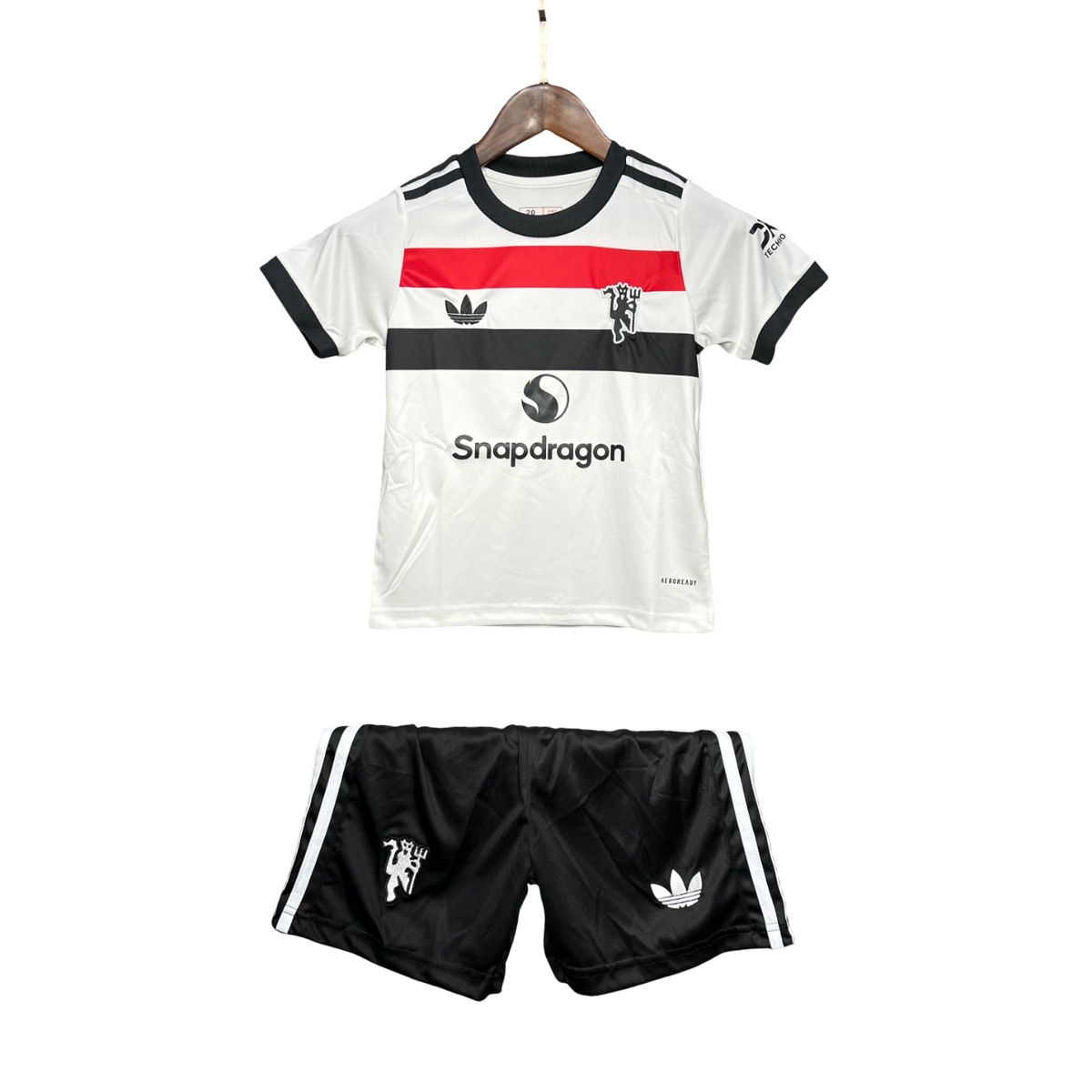 Kit Infantil do Manchester United 2024/25 - Third